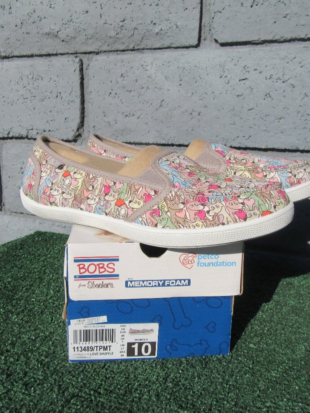 Brand New Skechers Bobs B-Cute Love Shuffle Dog Slip In Shoes Women's Size 10